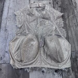 Victoria's Secret Chantilly Lace Sheer Mesh Highneck Bra 36DD Gold Lace NEW NWT
